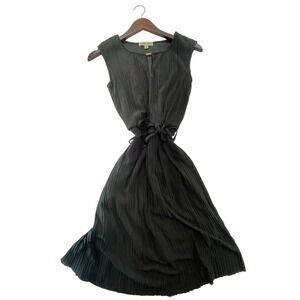 Charmed Hearts XS‎ Black Pleated Sleeveless Midi Dress Tie Waist Keyhole